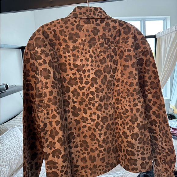 Abercrombie Men’s Leopard Print Jacket - Picture 3 of 3